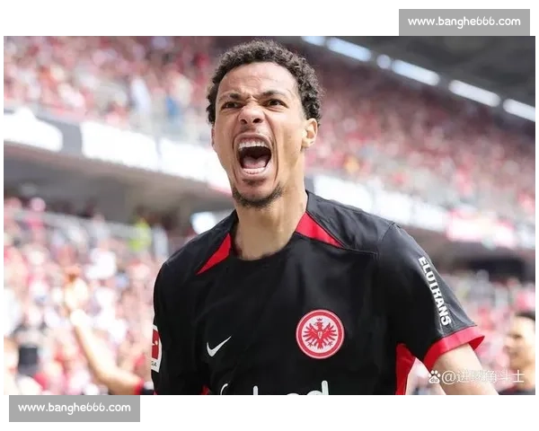 曼联锋线转向！埃基蒂克天价令红魔锁定 5000 万欧新目标